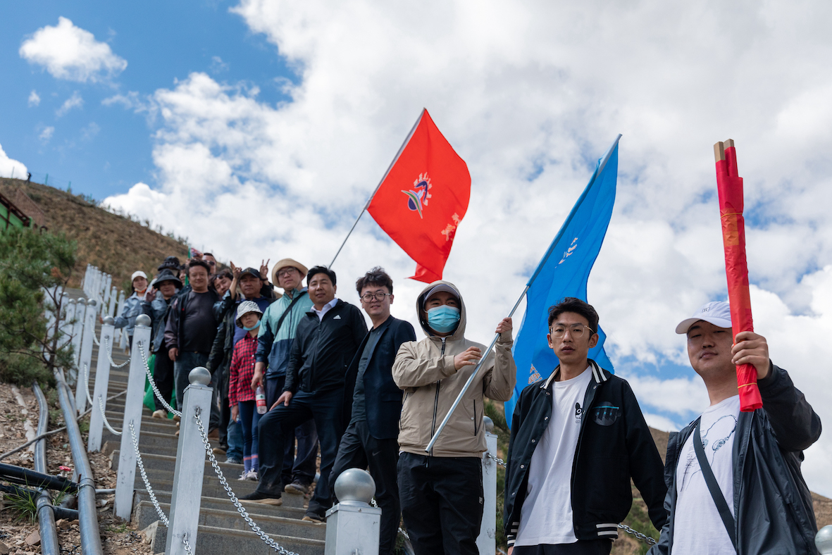 民族团结高清照片2.jpeg