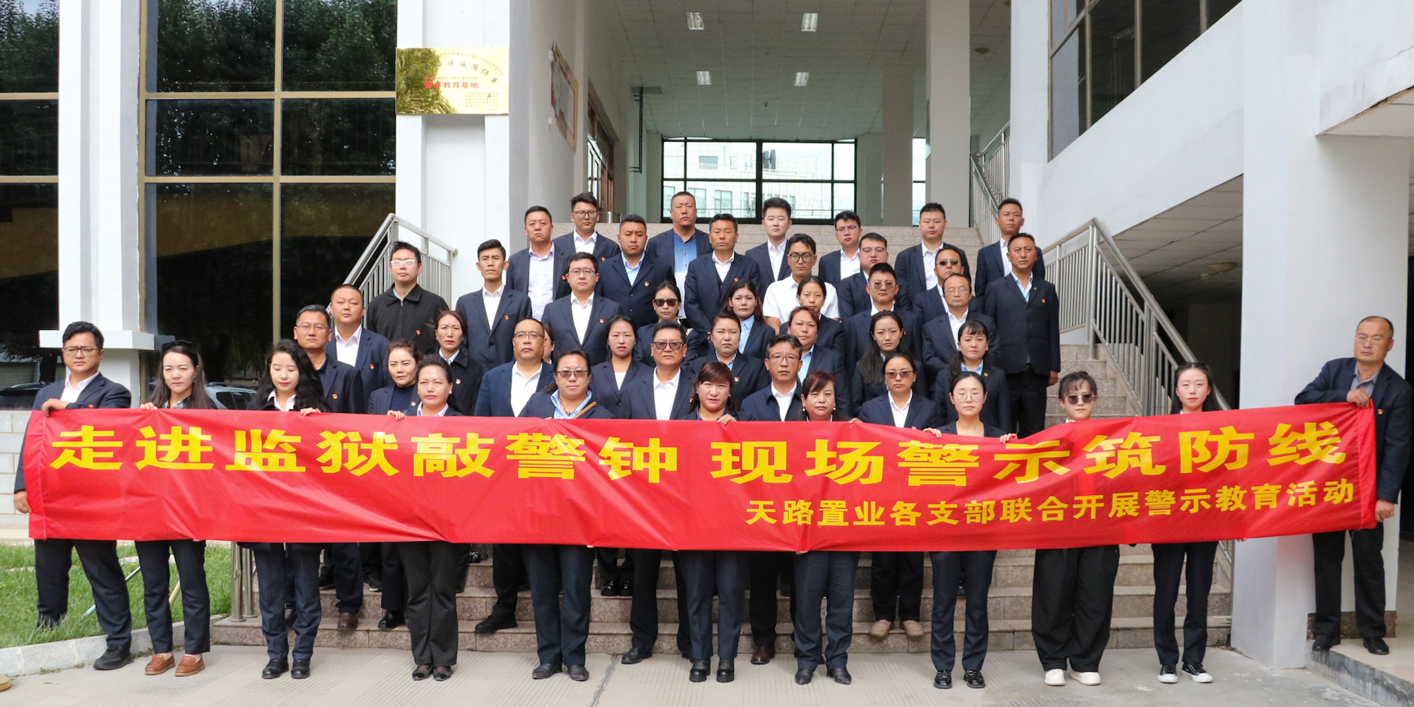 40c057d5affc47cf0234de499243e6e.JPG