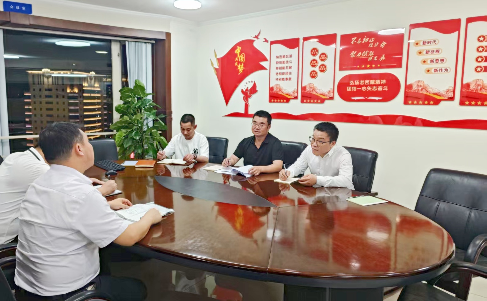 照片2（已修图）.jpg